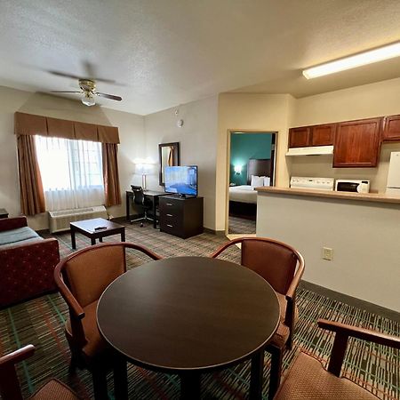 Quality Inn & Suites Near University Waco Exterior photo